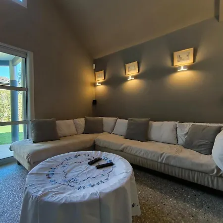 Grande Maison 6 Personnes Clim Jardin Morlaas