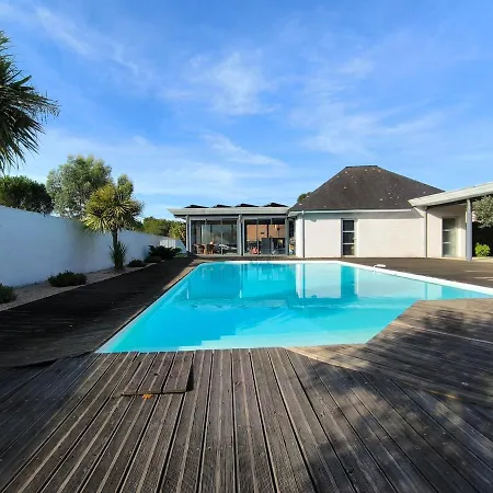 Grande Maison 6 Personnes Clim Jardin * Morlaas