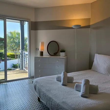 Grande Maison 6 Personnes Clim Jardin * Morlaas